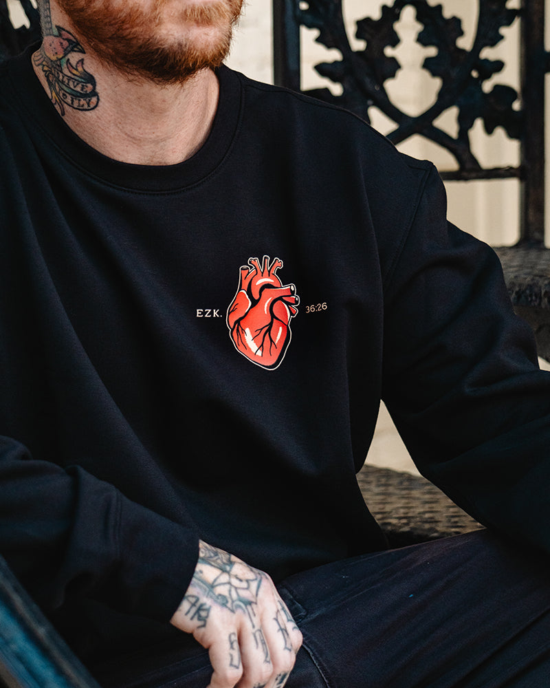 New Heart Sweatshirt (Black)