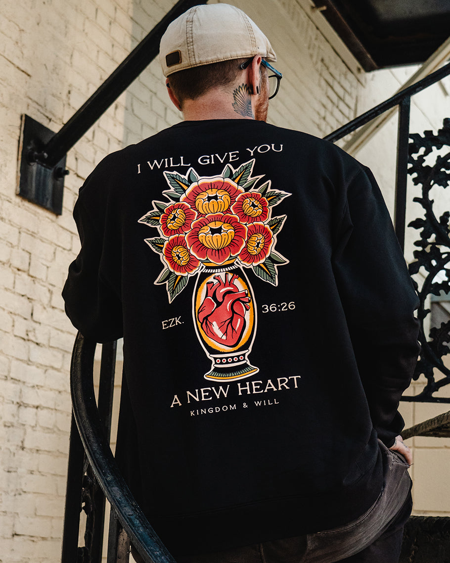 New Heart Sweatshirt (Black)