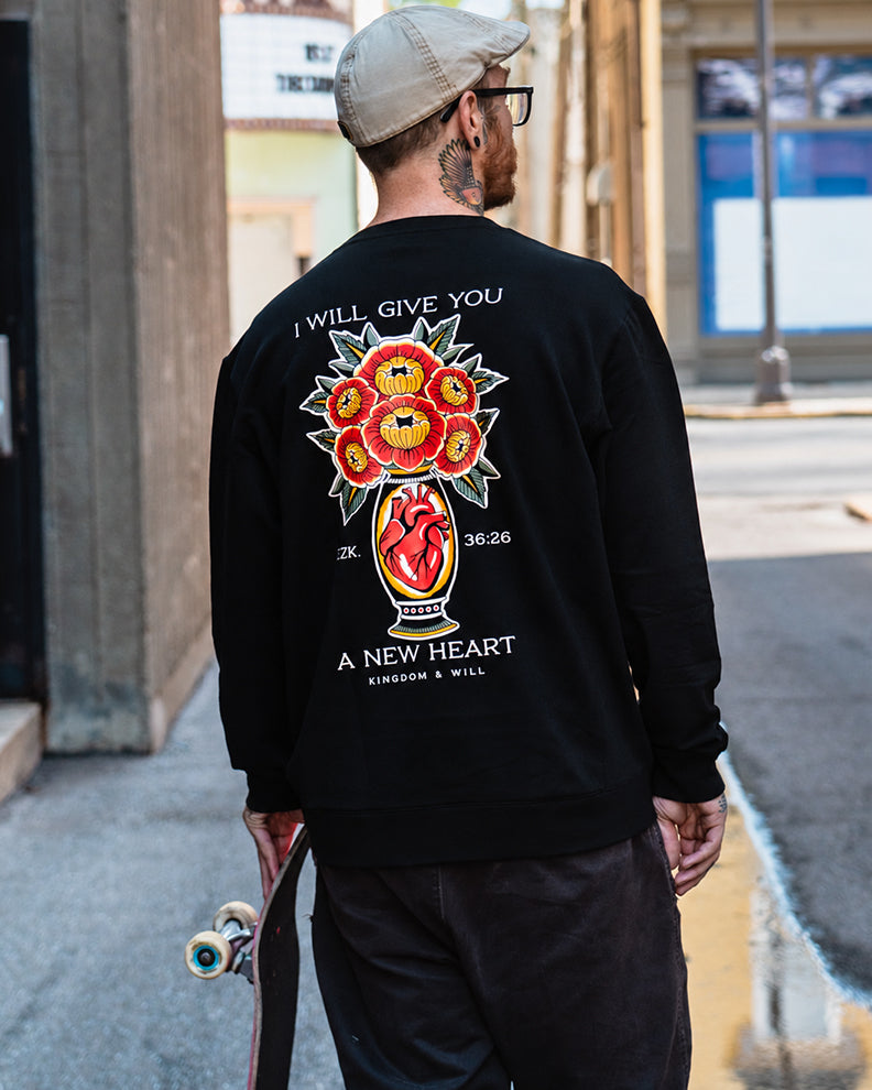 New Heart Sweatshirt (Black)